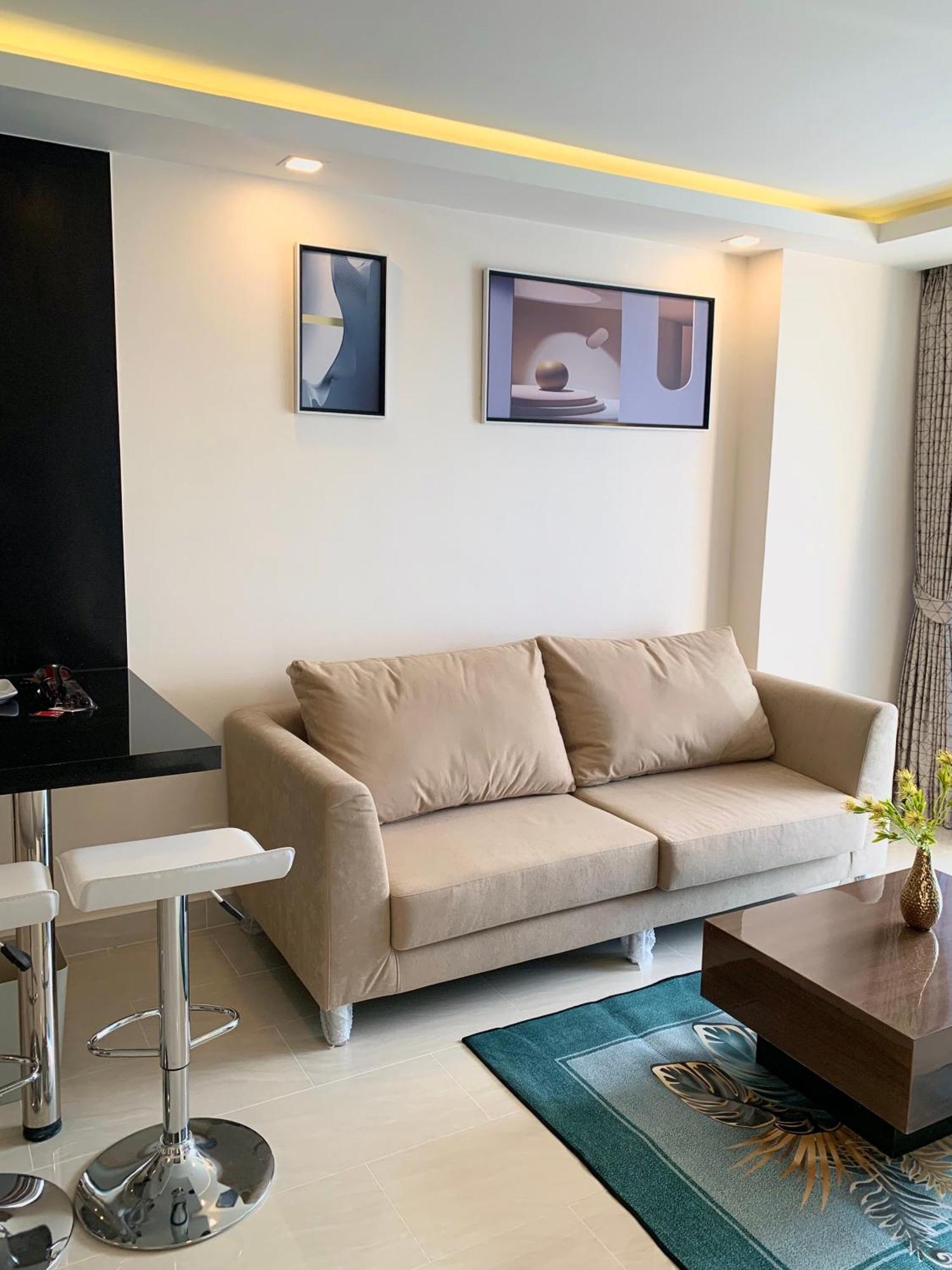 Centara Avenue Residence By Daisy Pattaya 1 Екстериор снимка
