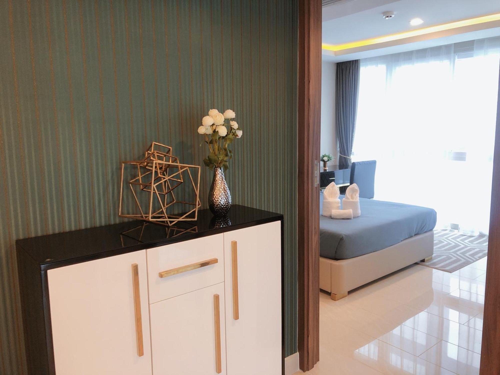 Centara Avenue Residence By Daisy Pattaya 1 Екстериор снимка